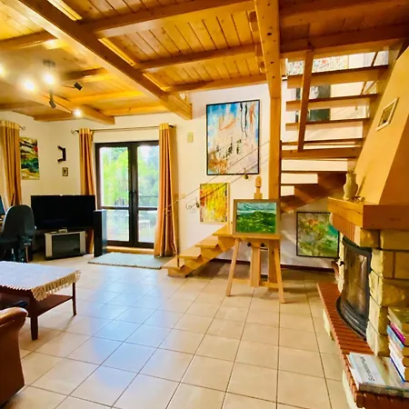 Dom 90 M2 Na Wylacznosc Beskidy Dom Malarki * Bielsko-Biala